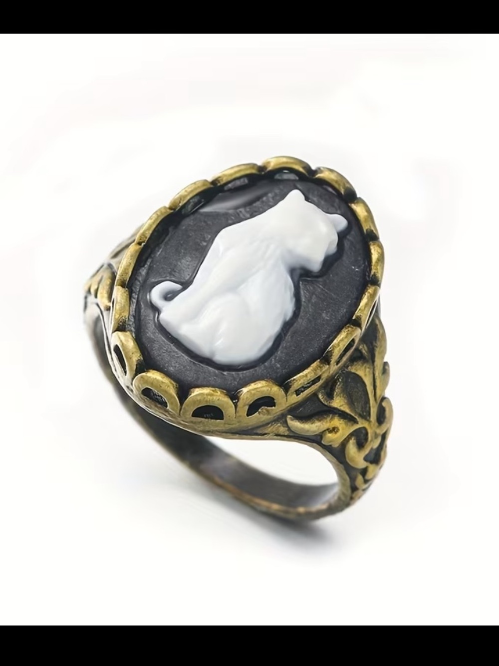 Size 8 Vintage-Inspired Black & White Cameo Cat Ring - Women Jewelry